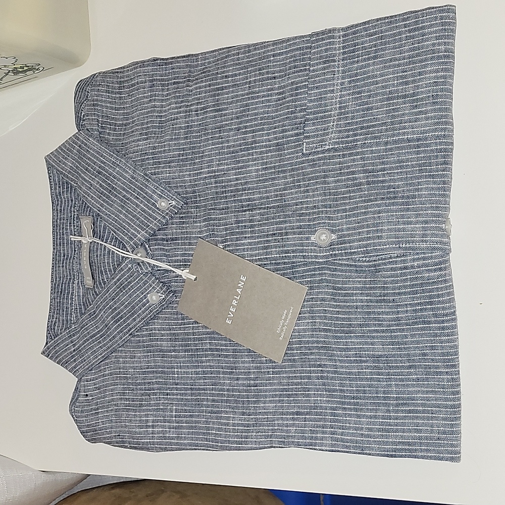 SALE🎊EVERLANE Linen short sleeve shirt Size L